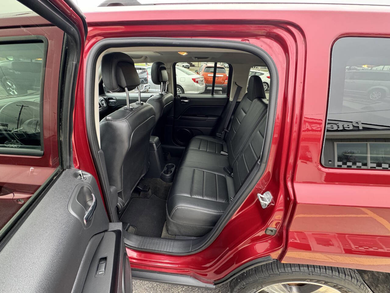 Used 2016 Jeep Patriot High Altitude image 27