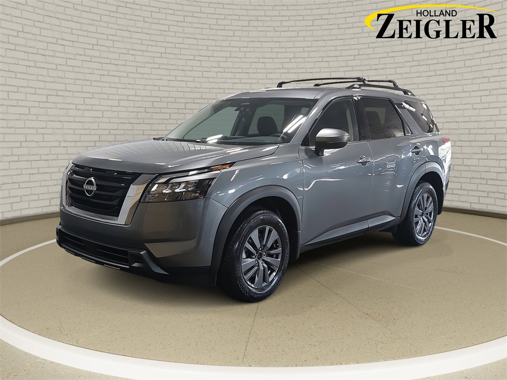 New 2025 Nissan Pathfinder SV