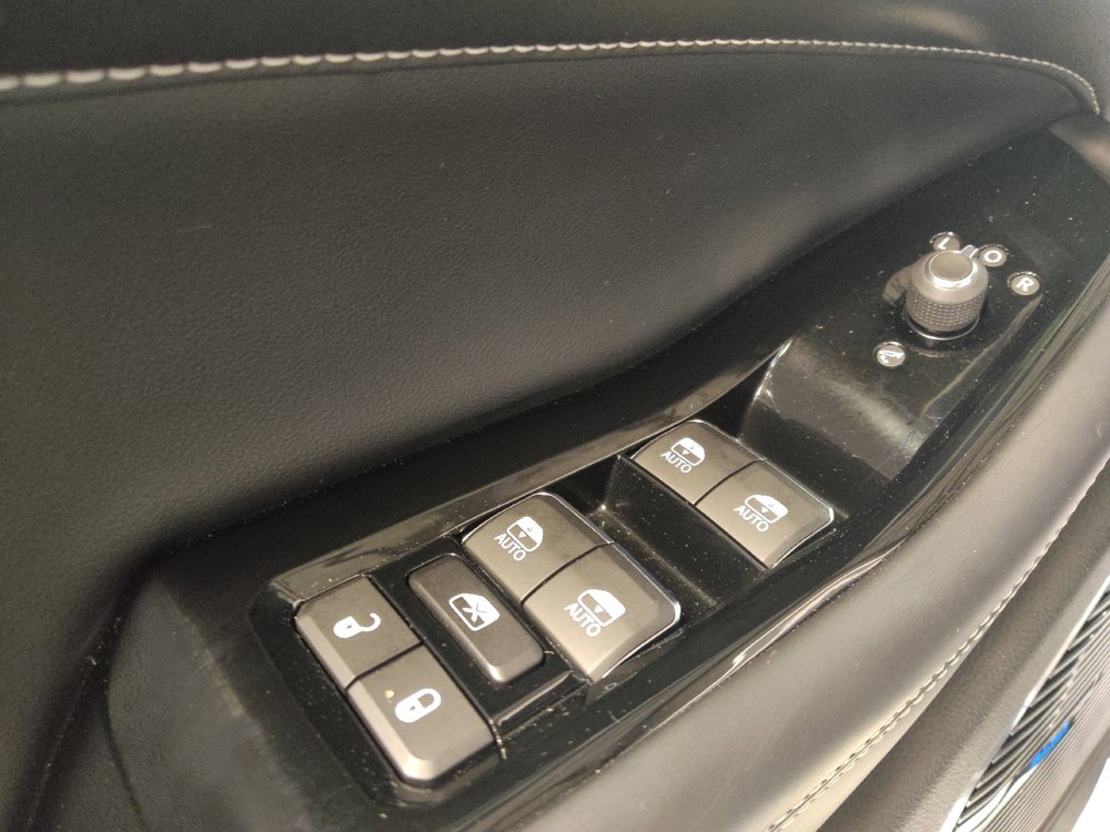 Used 2021 Jeep Grand Cherokee L Overland image 27