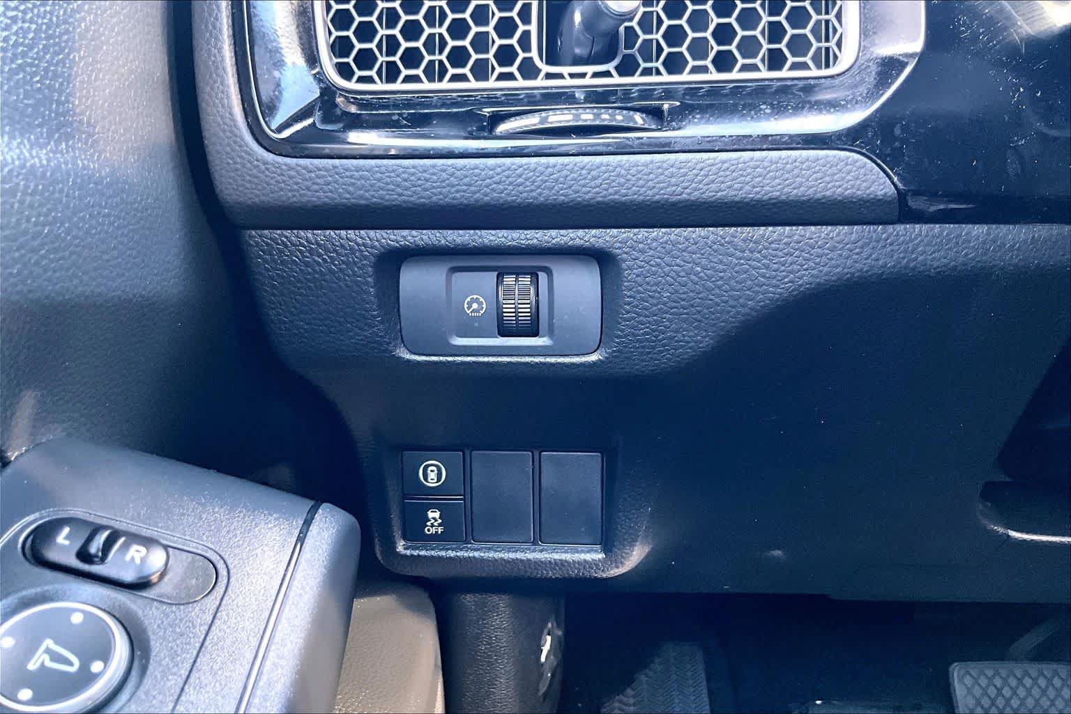 Used 2023 Honda Civic LX image 33