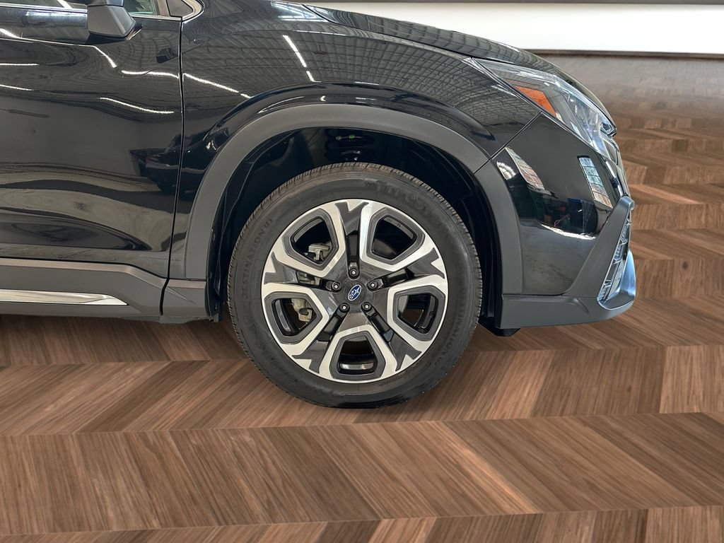 Used 2023 Subaru Ascent Limited AWD/4WD image 22