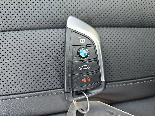 Used 2024 BMW X3 sDrive30i w/ Convenience Package image 37