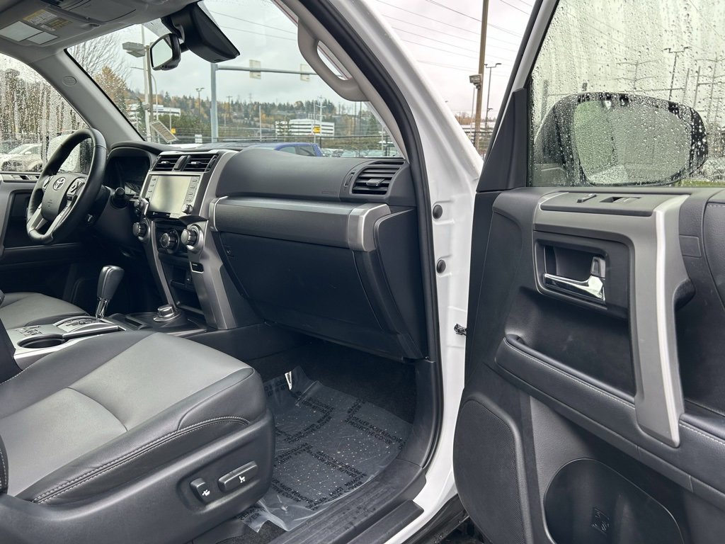 Certified 2024 Toyota 4Runner SR5 Premium image 15