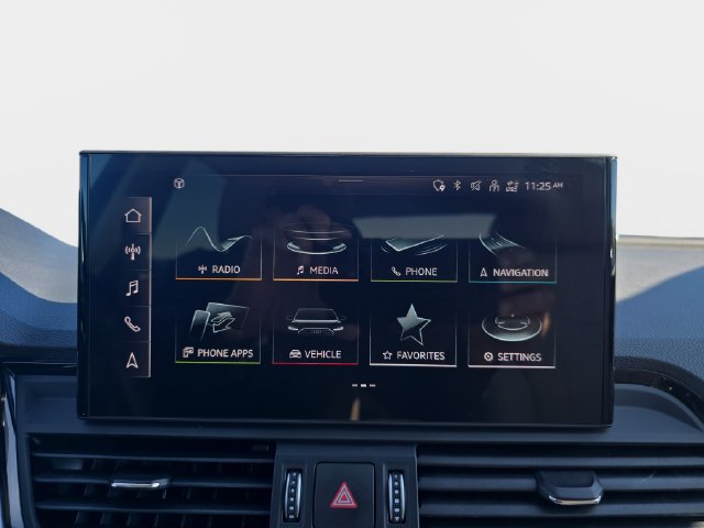 Used 2024 Audi Q5 2.0T Premium AWD/4WD image 24