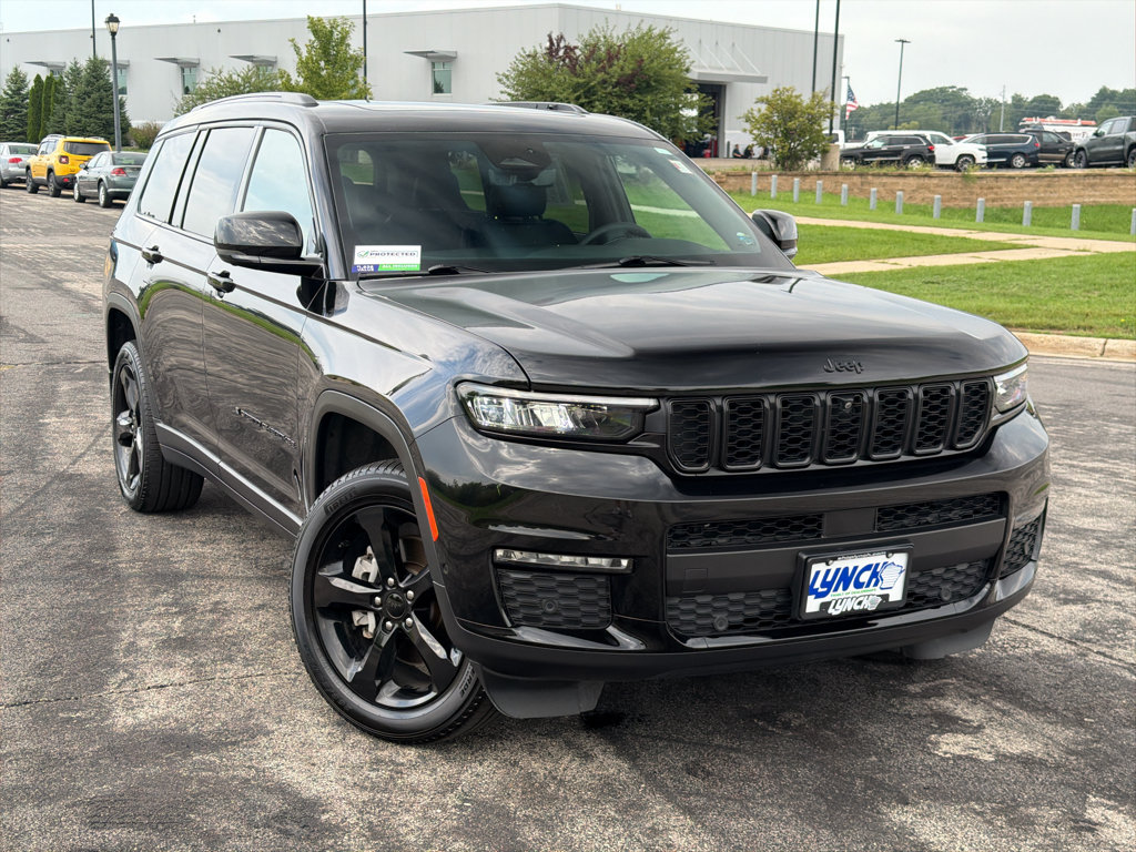 Used 2025 Jeep Grand Cherokee L Limited w/ Luxury Tech Group II AWD/4WD image 5