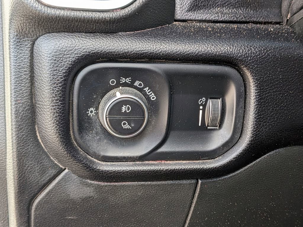 Used 2024 RAM 2500 Big Horn w/ Off Road Package image 16