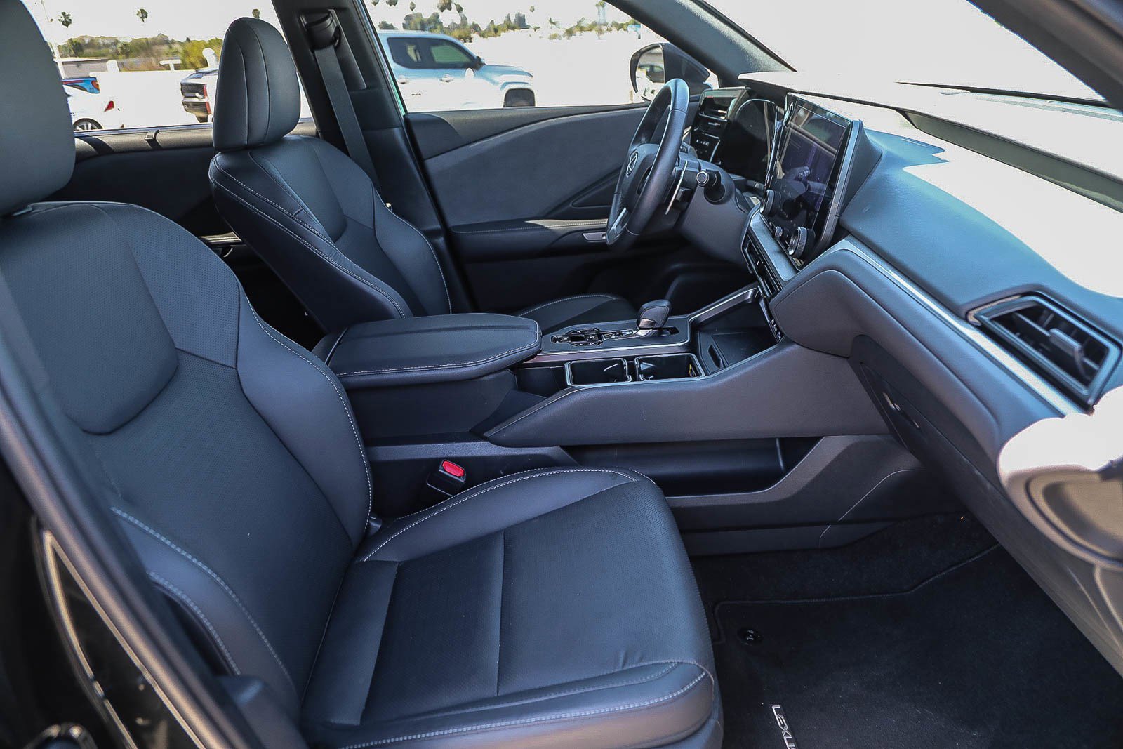 Used 2024 Lexus TX 350 AWD w/ Cold Weather Package image 16