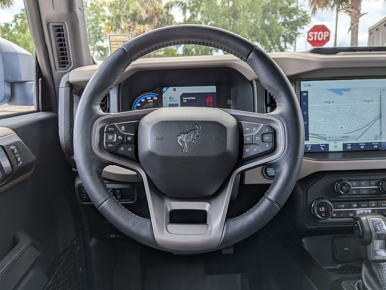 Used 2024 Ford Bronco Wildtrak AWD/4WD image 12