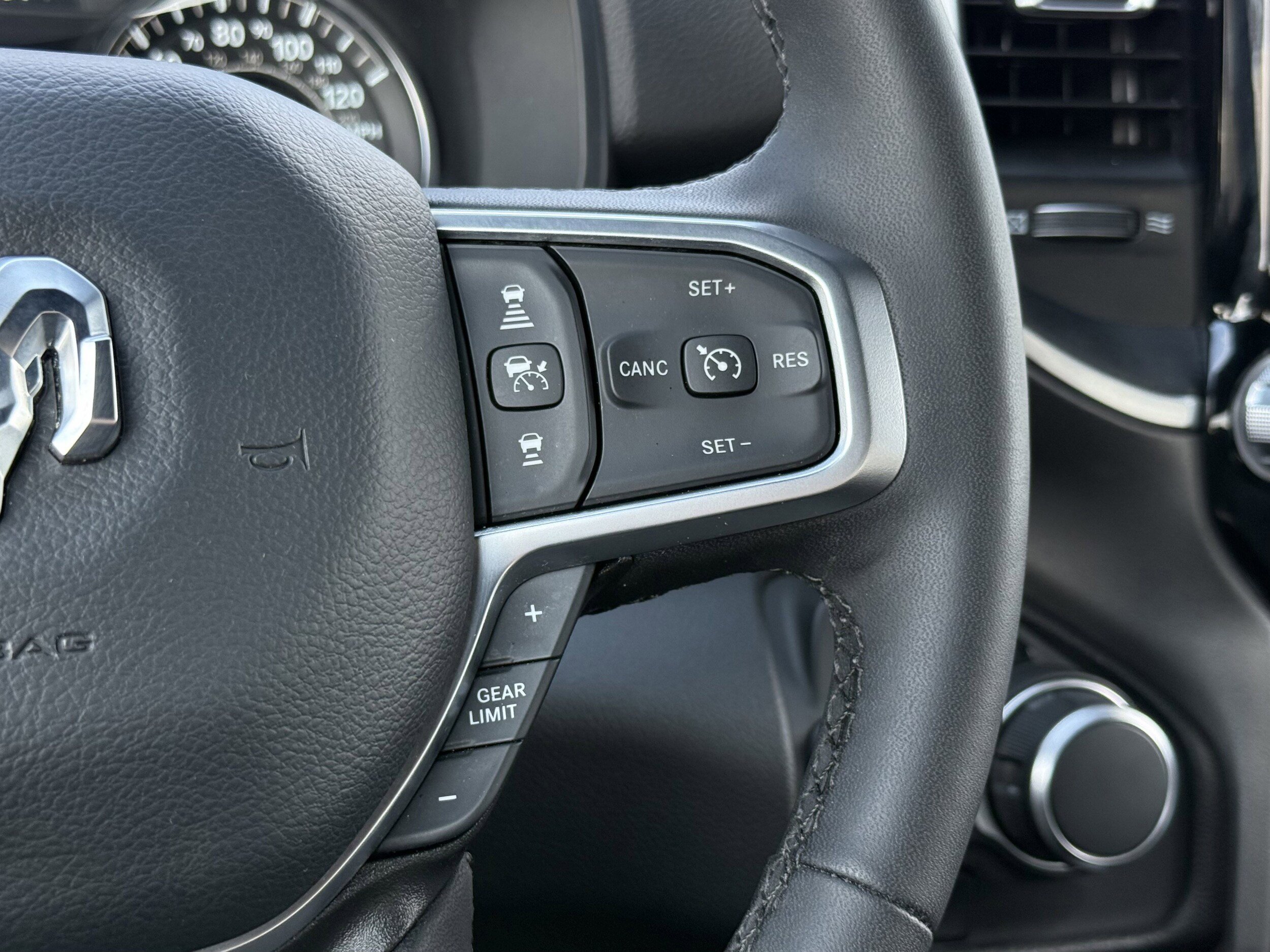 Used 2025 RAM 1500 Big Horn image 17