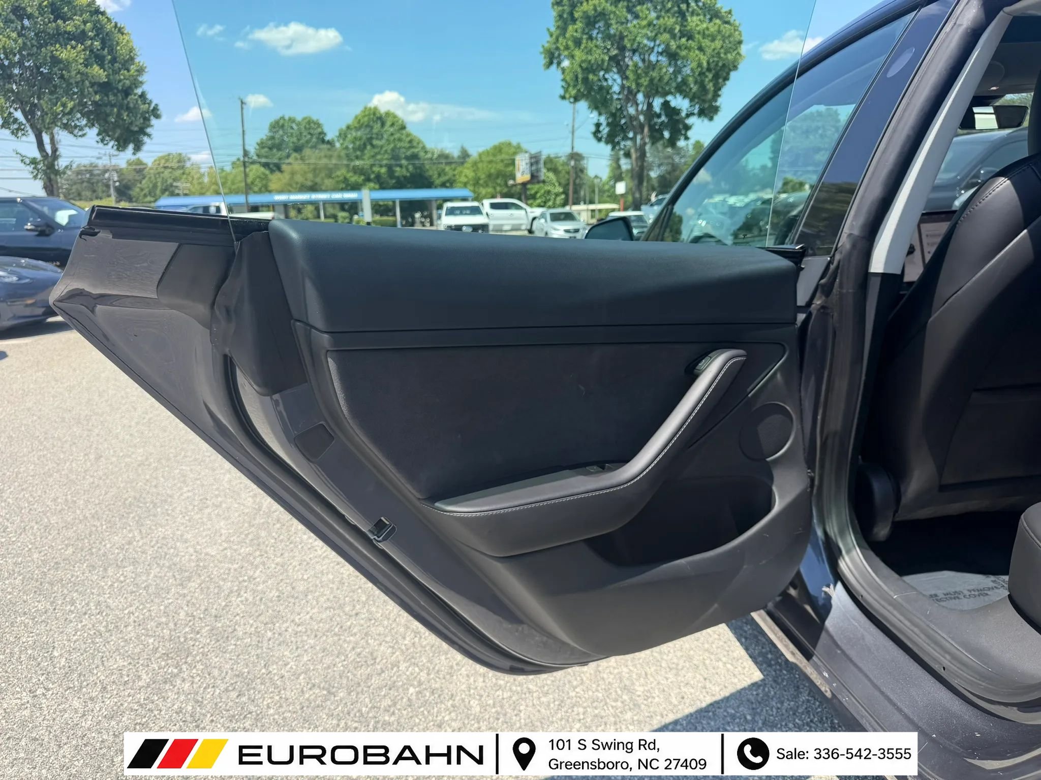 Used 2023 Tesla Model 3 Standard Range RWD image 11