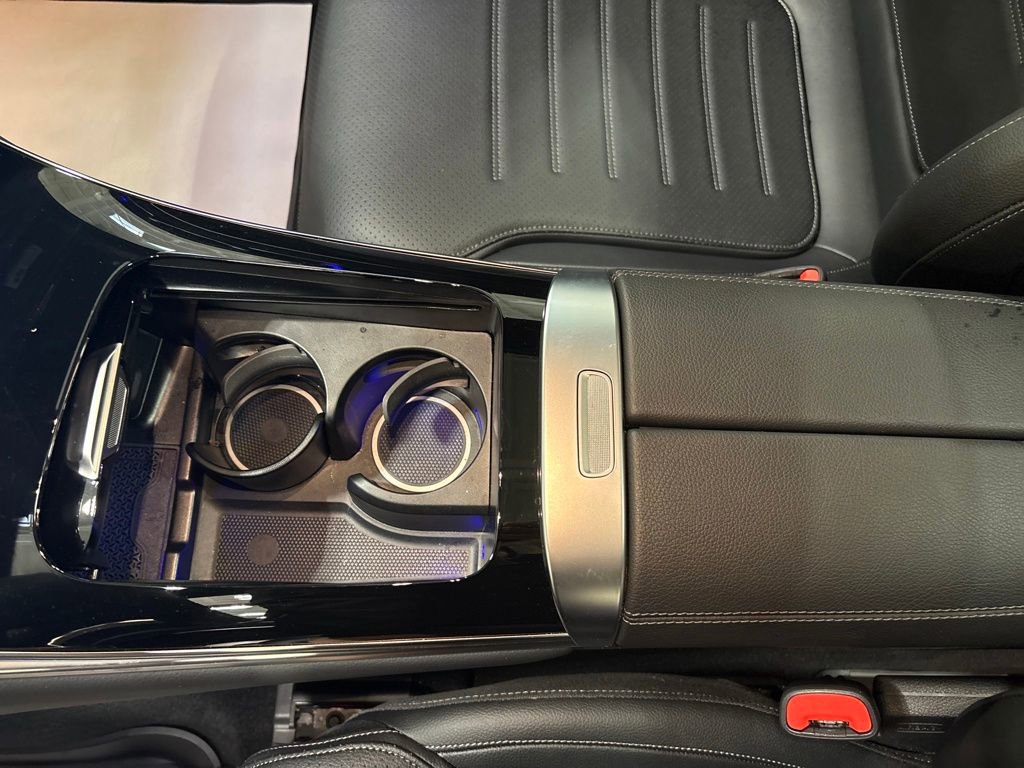 Used 2025 Mercedes-Benz GLC 350e 4MATIC image 24