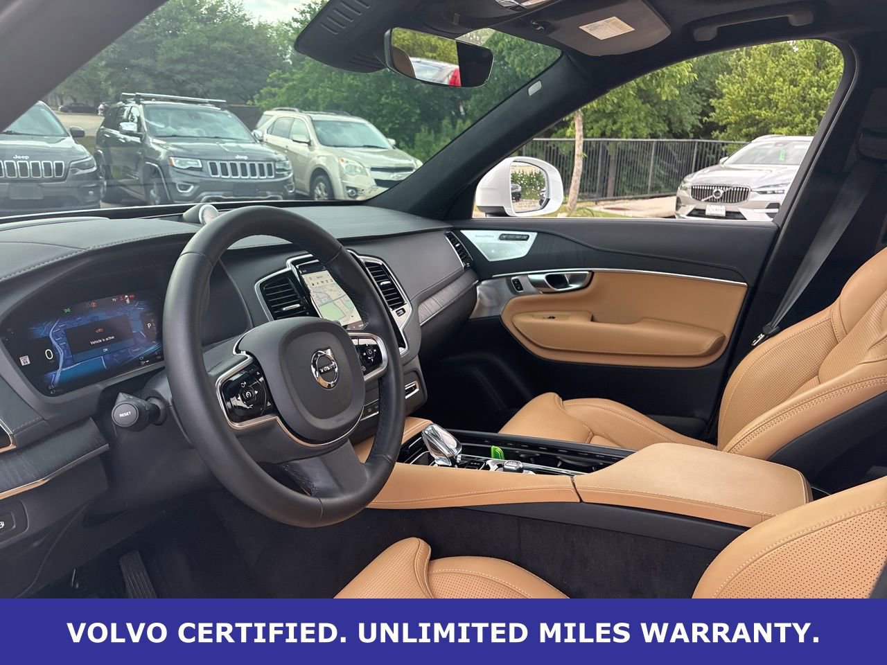 Used 2024 Volvo XC90 T8 Ultimate w/ Lounge Package image 19