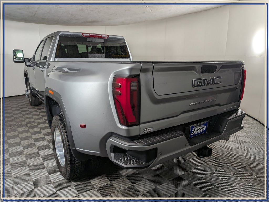 New 2026 GMC Sierra 3500 Denali Ultimate AWD/4WD image 4