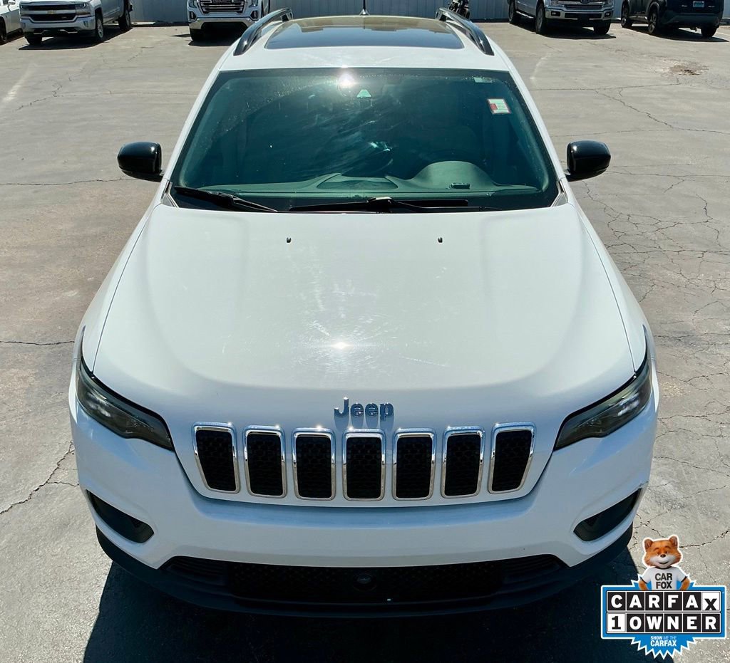 Used 2022 Jeep Cherokee Latitude Lux w/ Sun & Sound Group AWD/4WD image 11