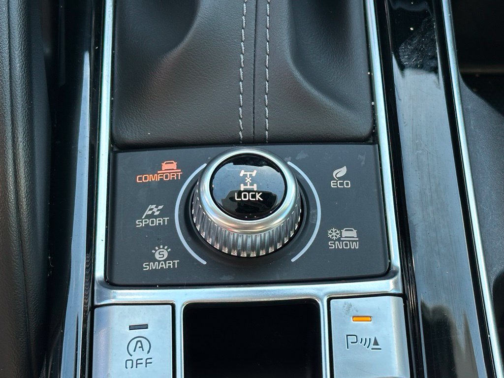 Used 2023 Kia Telluride S w/ S Sunroof Package AWD/4WD image 13
