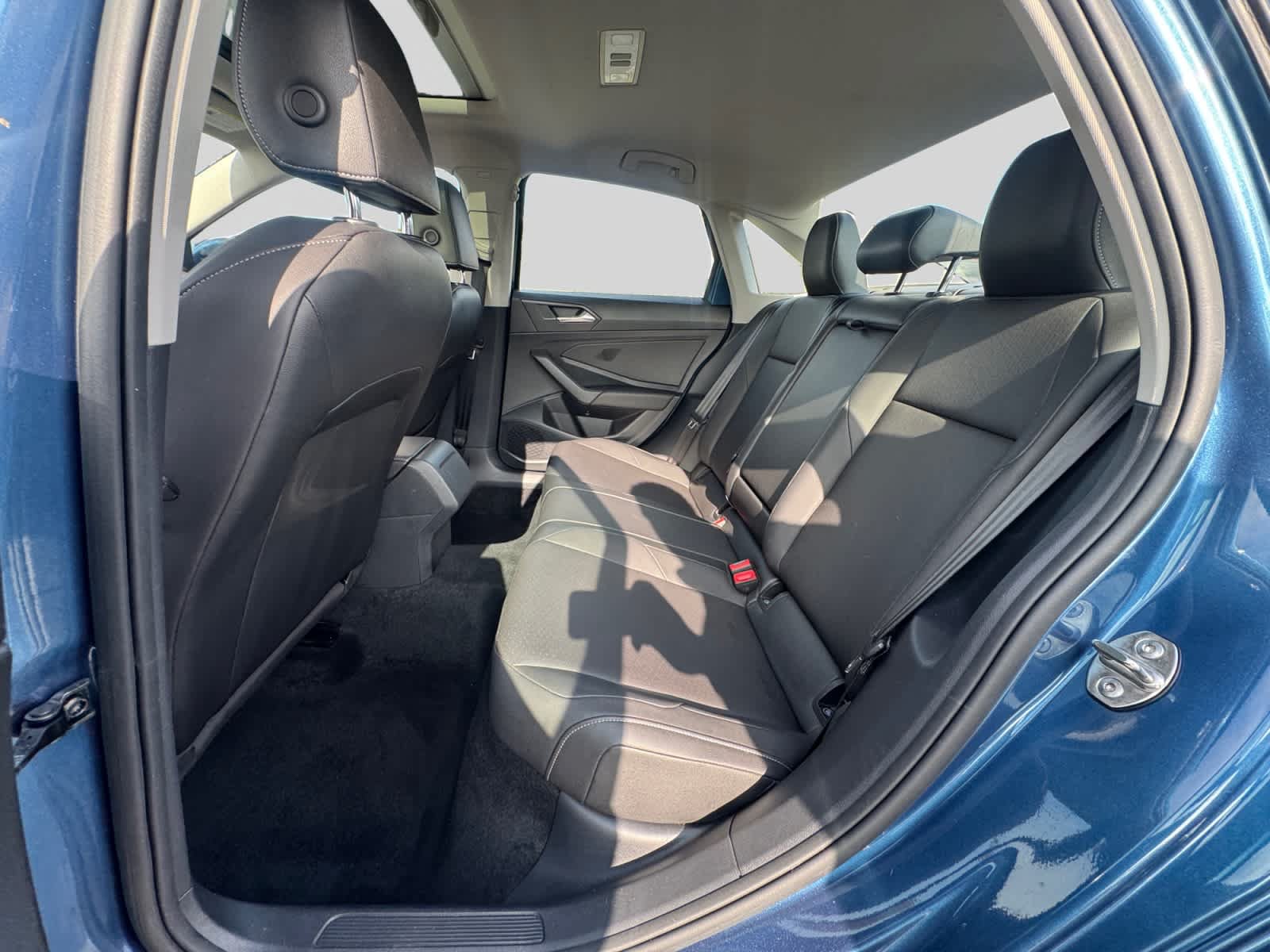 Used 2020 Volkswagen Jetta SE FWD image 19