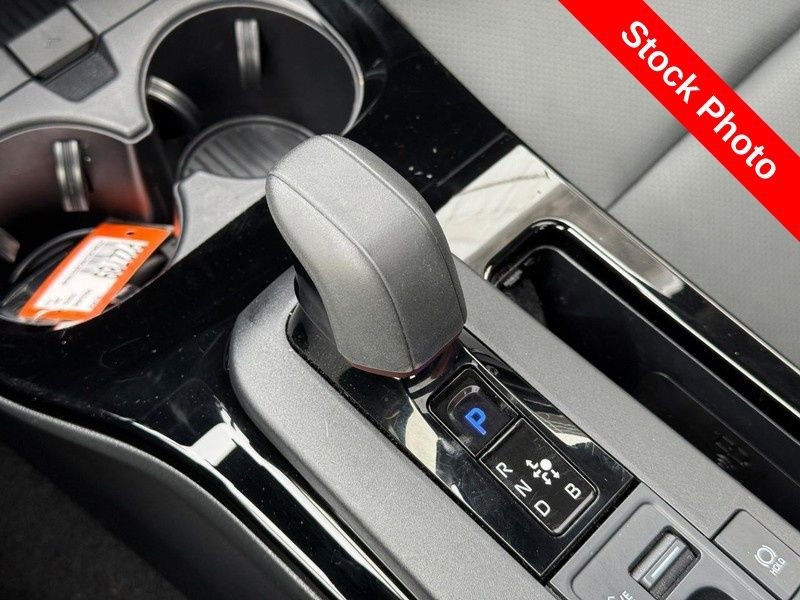 Used 2024 Toyota Prius Prime FWD image 26