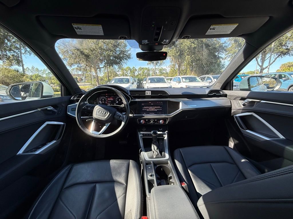 Used 2022 Audi Q3 2.0T Premium image 14