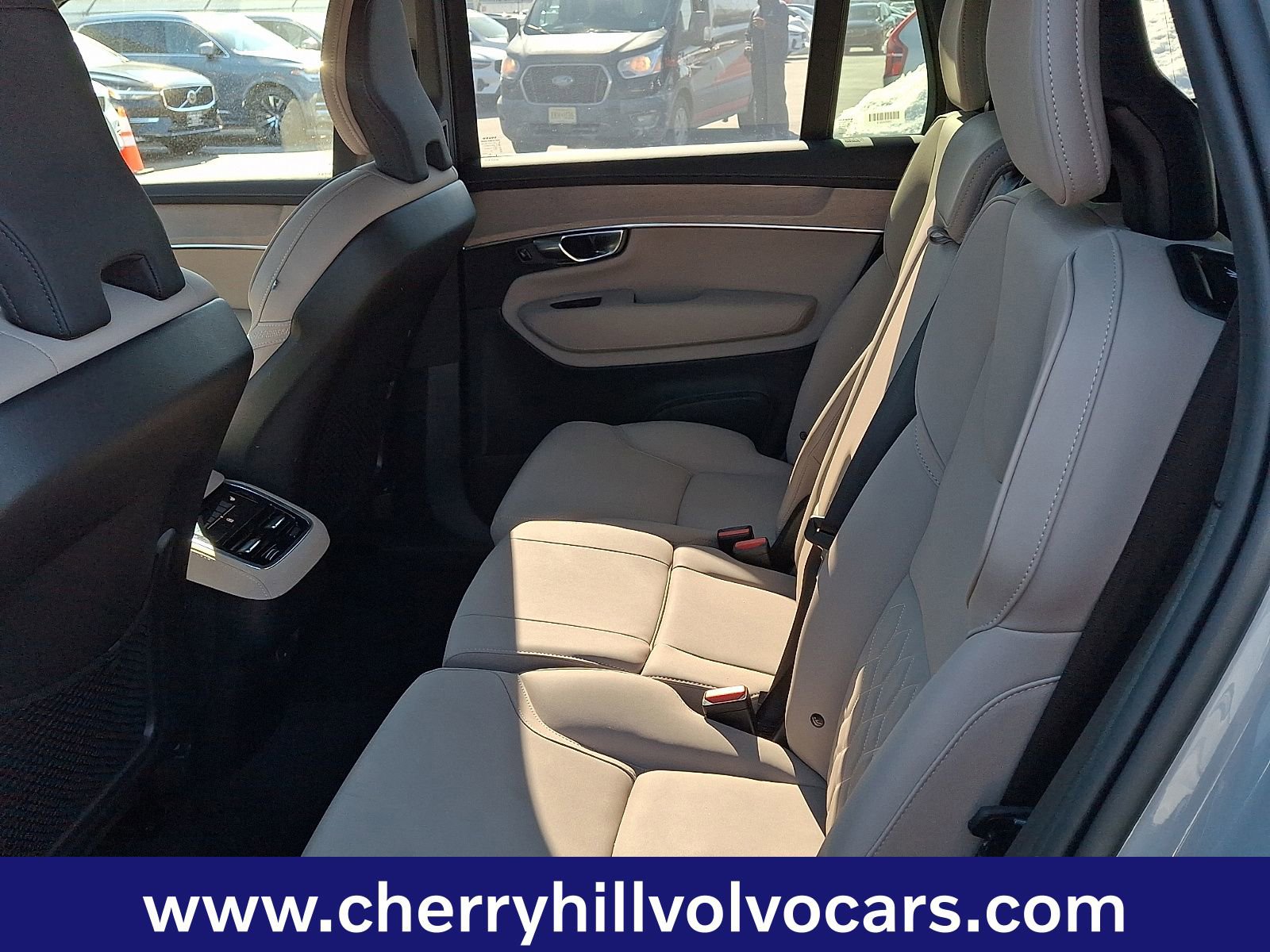 Certified 2025 Volvo XC90 B5 Plus image 11