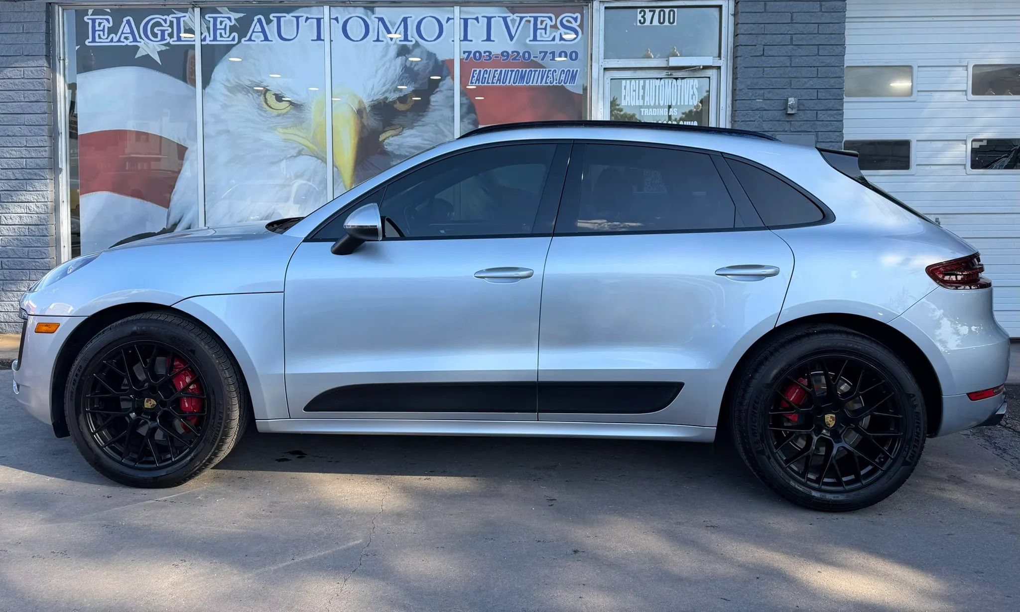Used 2018 Porsche Macan GTS AWD/4WD image 6