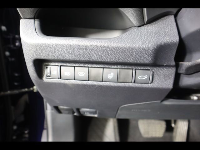 Used 2023 Toyota RAV4 XLE Premium AWD/4WD image 21