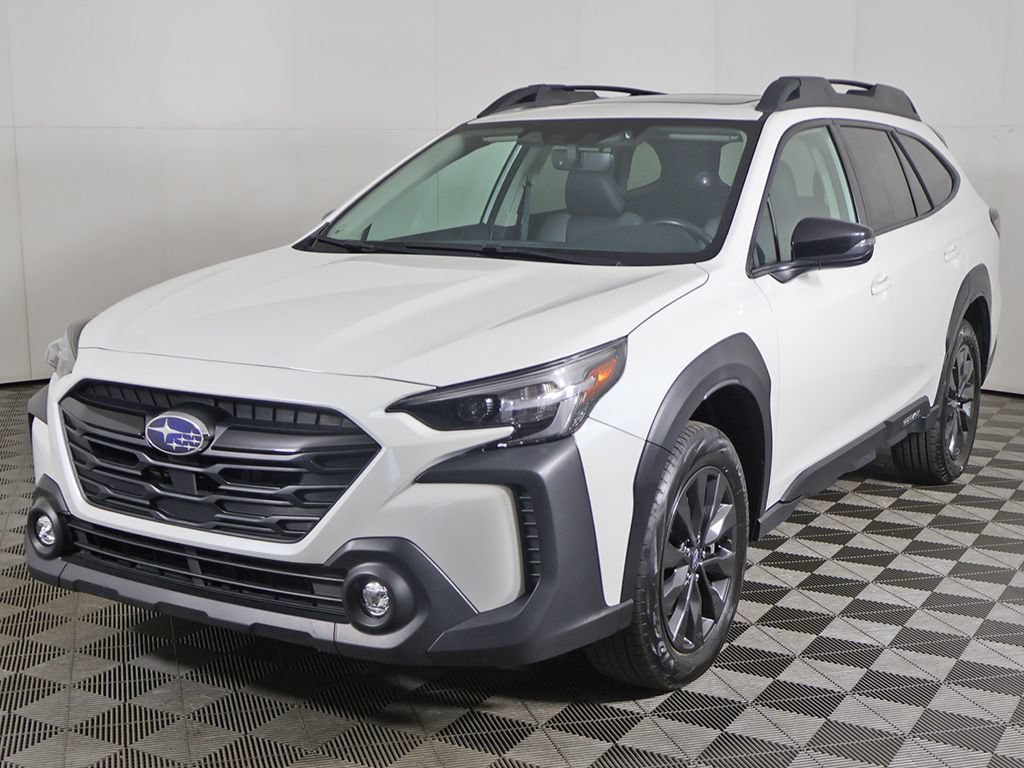 Used 2025 Subaru Outback Onyx Edition AWD/4WD image 10