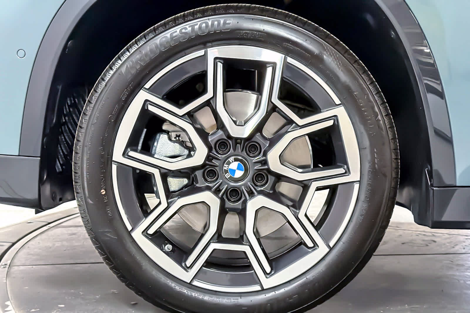 New 2026 BMW X1 xDrive28i w/ Technology Package AWD/4WD image 3