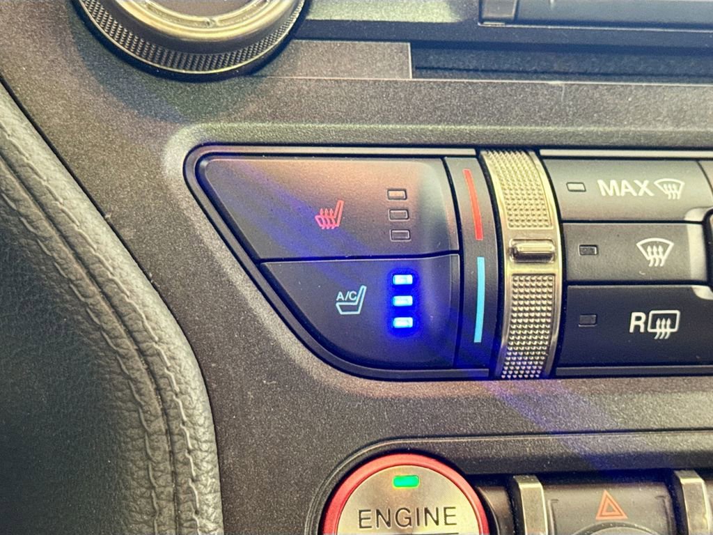 Used 2019 Ford Mustang Shelby GT350 w/ Technology Package image 25