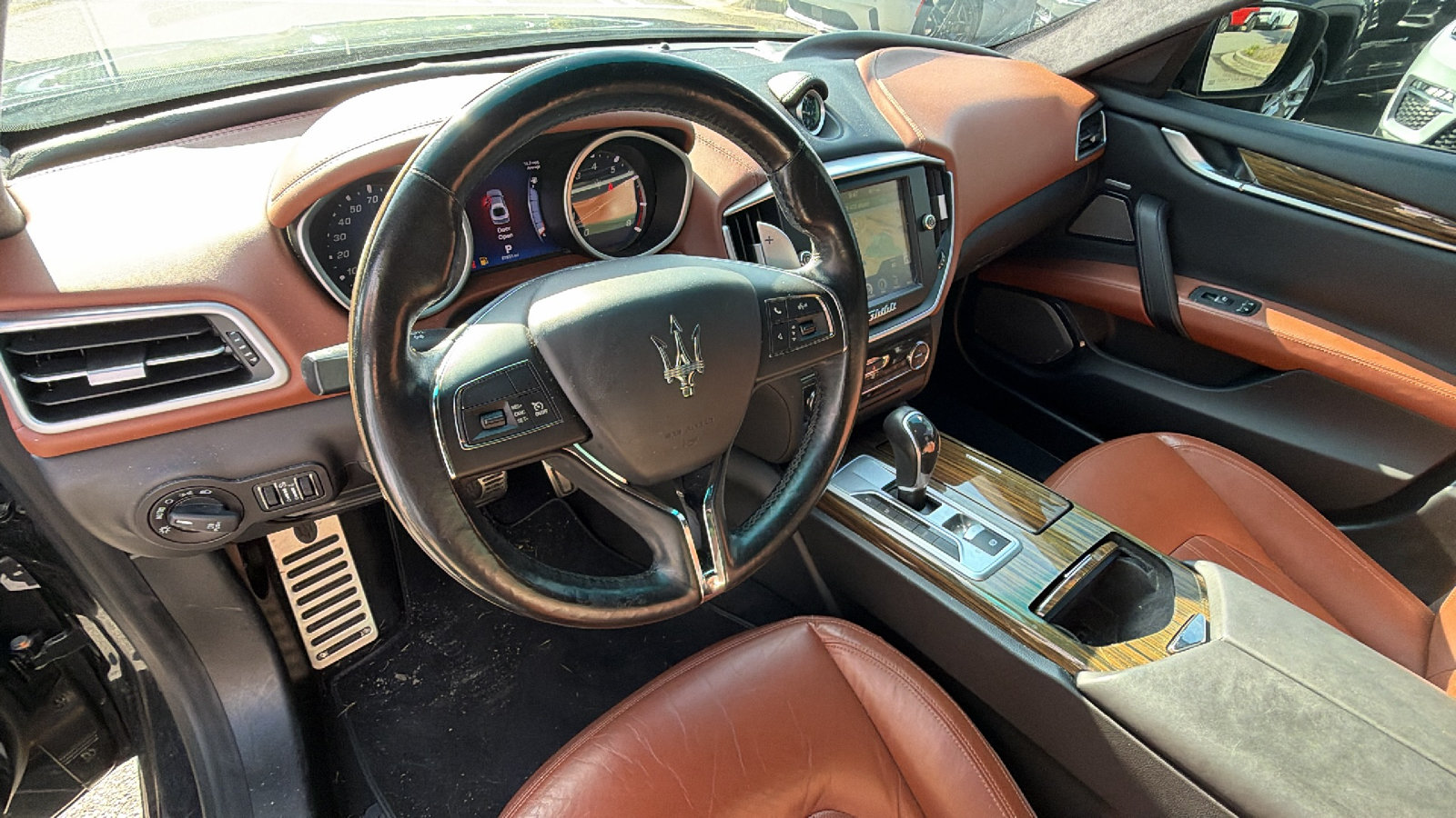Used 2015 Maserati Ghibli S Q4 AWD/4WD image 25