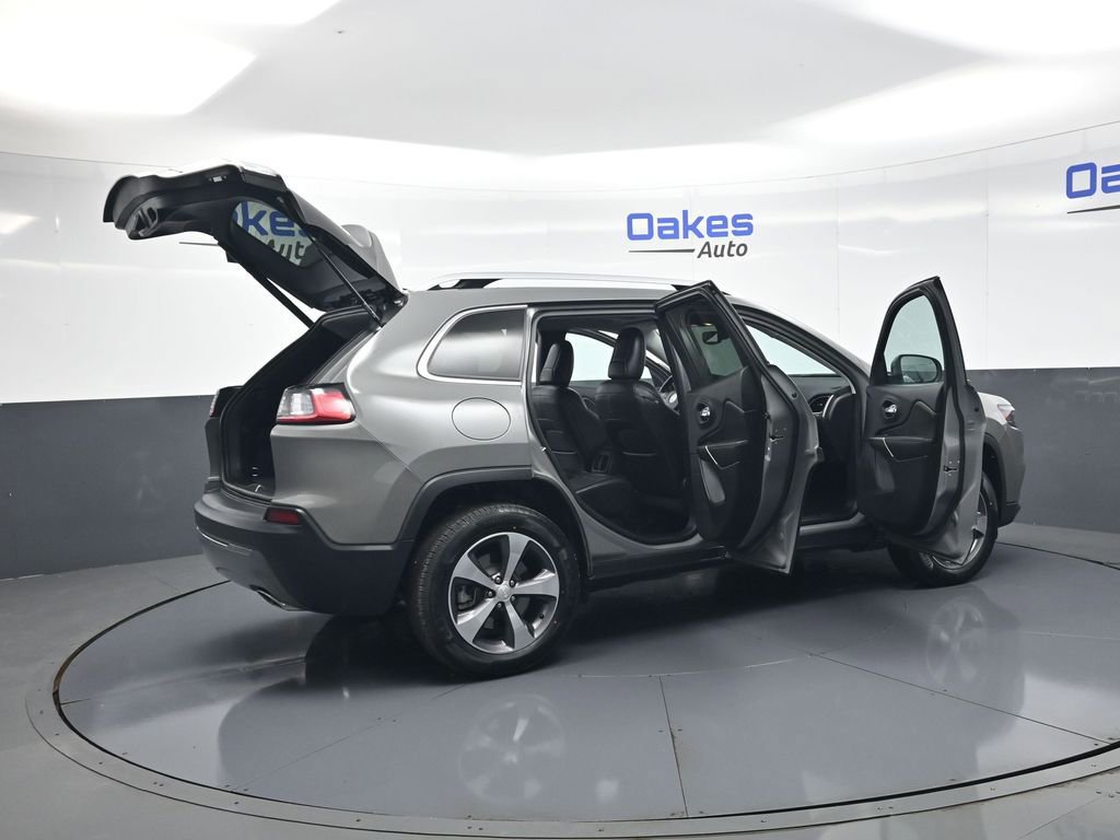 Used 2020 Jeep Cherokee Limited image 56