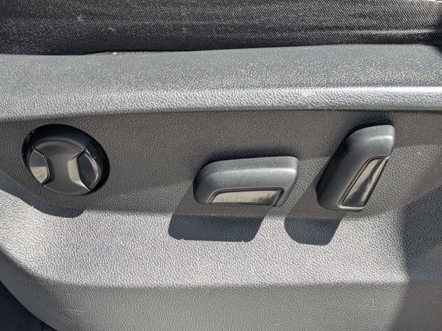 Used 2021 Volkswagen Atlas Cross Sport SE FWD image 16