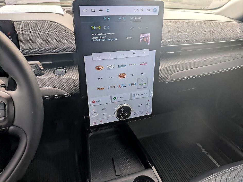 Used 2023 Ford Mustang Mach-E Premium image 21