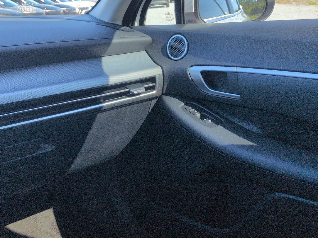 New 2027 Hyundai Sonata SE FWD image 23