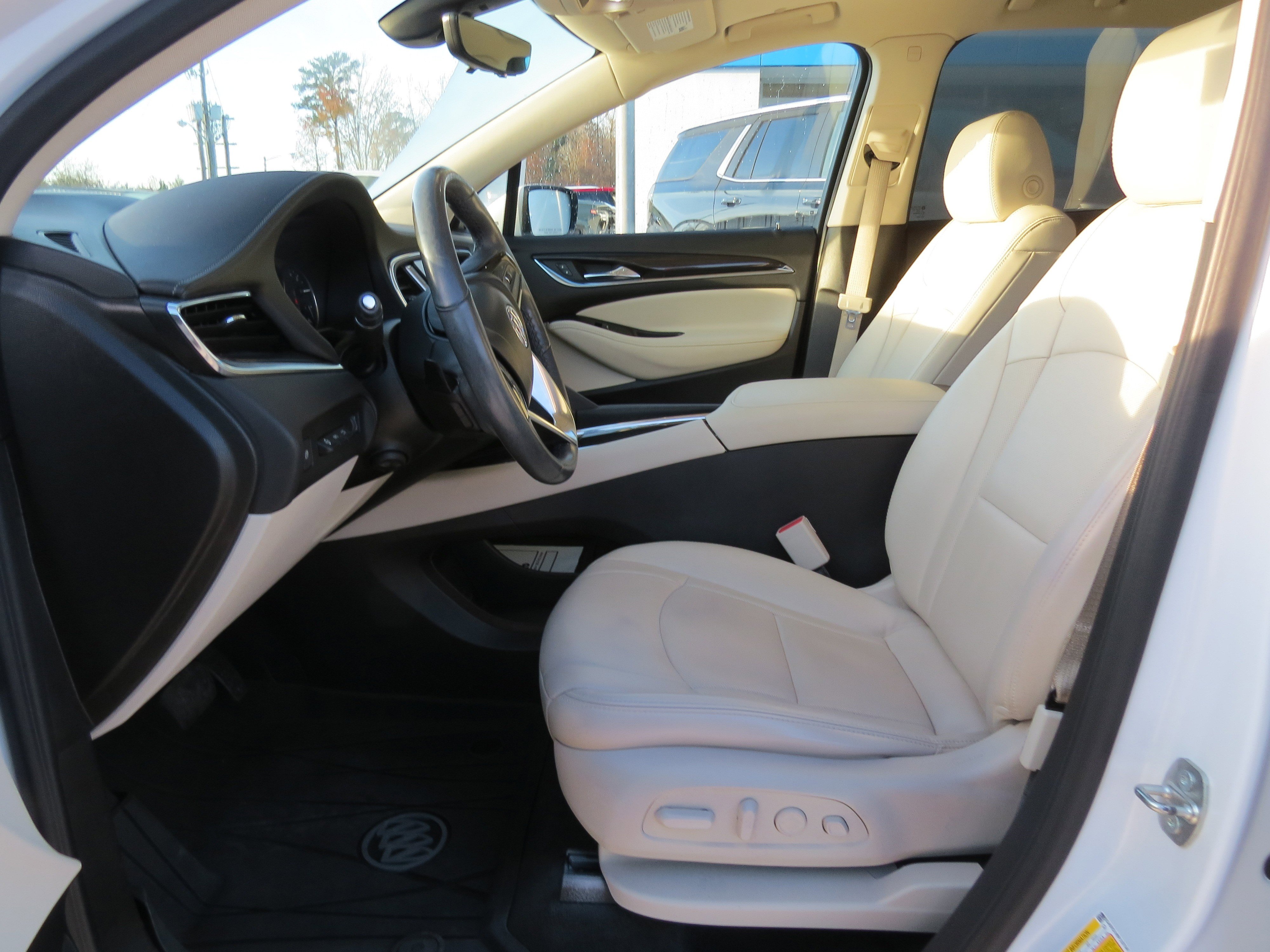 Used 2023 Buick Enclave Premium w/ Experience Buick Package image 14