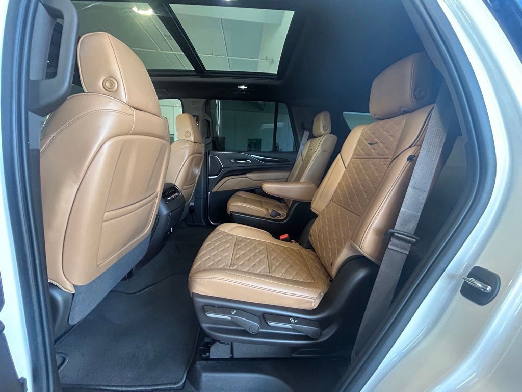 Used 2022 Cadillac Escalade Sport image 37