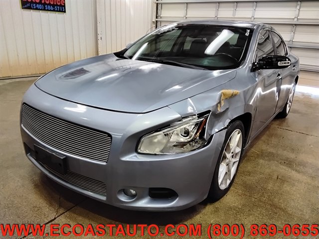 Used 2011 Nissan Maxima 3.5 SV w/ Monitor Pkg image 1