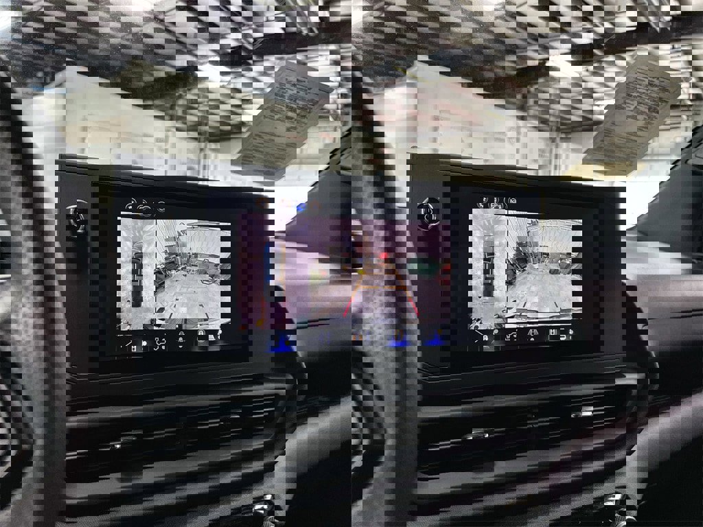 Used 2025 Chevrolet Silverado EV W/T image 29