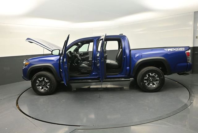 Used 2022 Toyota Tacoma TRD Off-Road w/ TRD Premium Off Road Package image 30