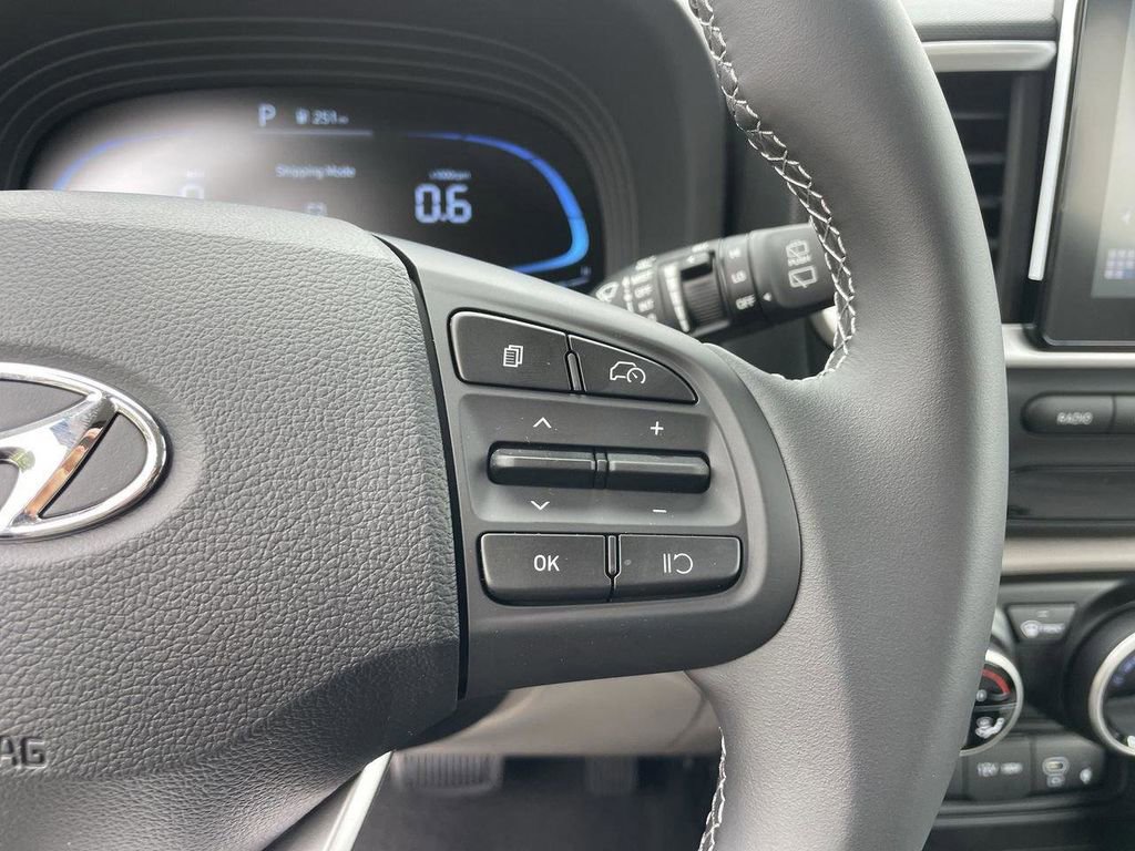 New 2026 Hyundai Venue SEL image 34