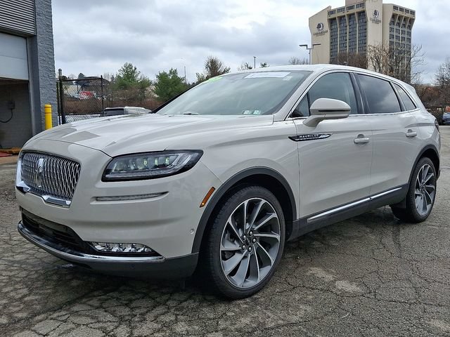 Certified 2023 Lincoln Nautilus Reserve w/ Equipment Group 202A AWD/4WD image 3