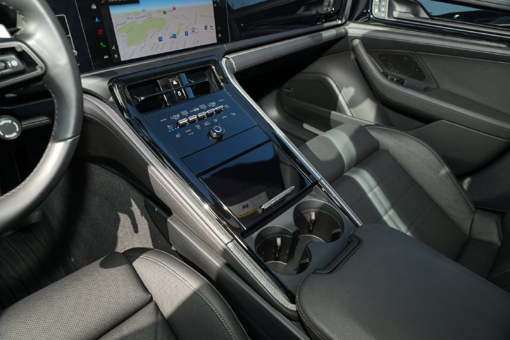 Certified 2026 Porsche Panamera 4 AWD/4WD image 26