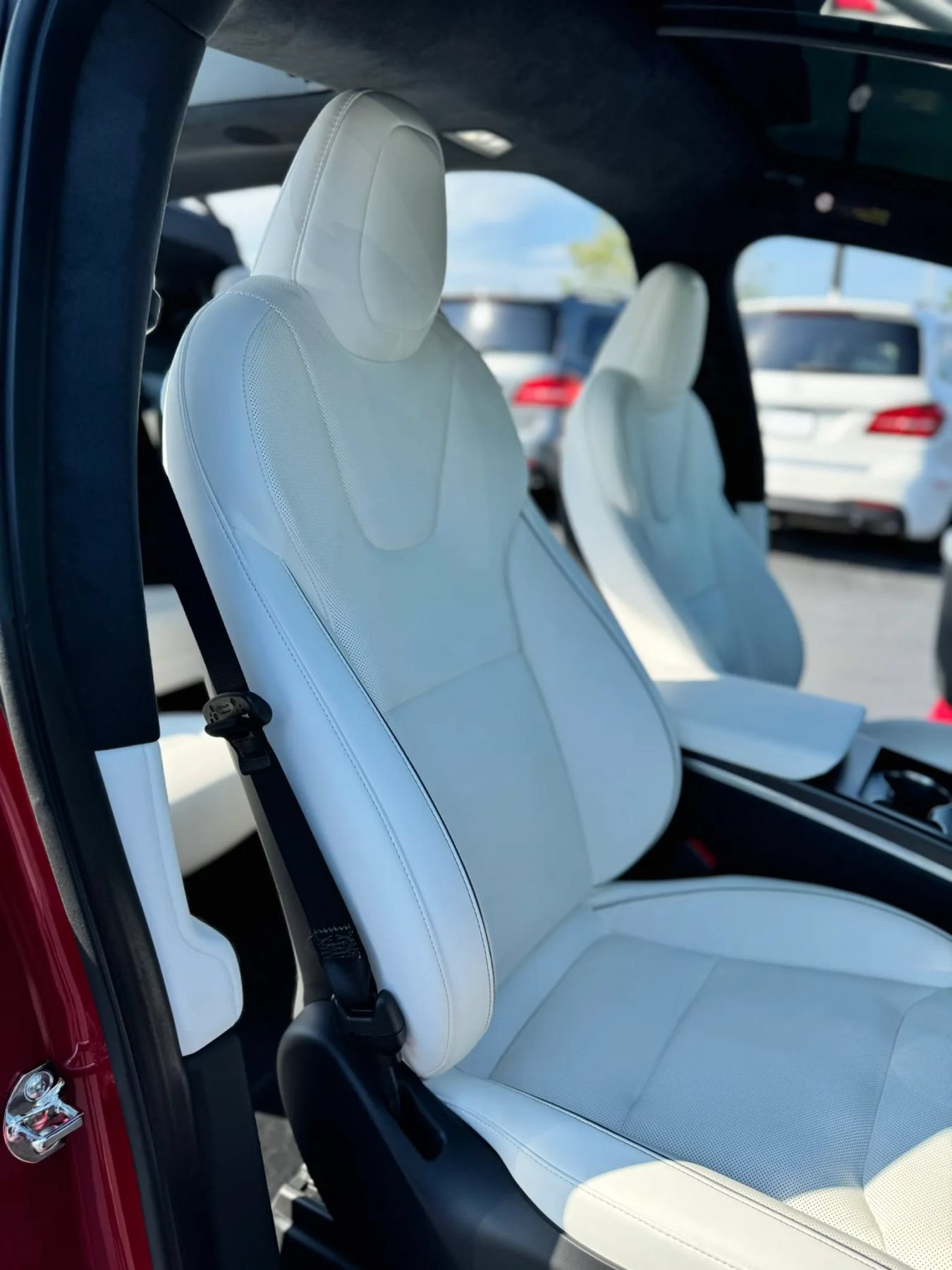 Used 2022 Tesla Model X Plaid AWD/4WD image 14