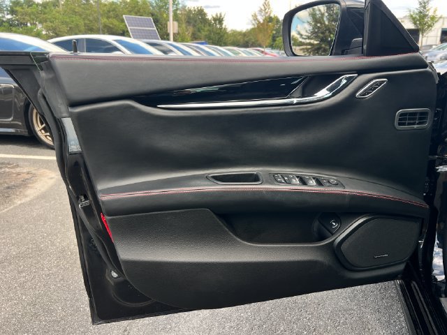 Used 2016 Maserati Quattroporte S RWD image 10
