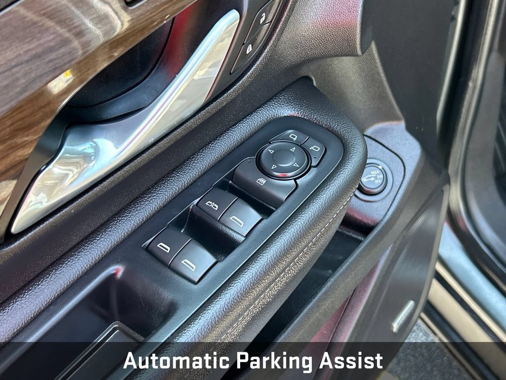 Certified 2020 GMC Terrain Denali w/ Denali Premium Package AWD/4WD image 15