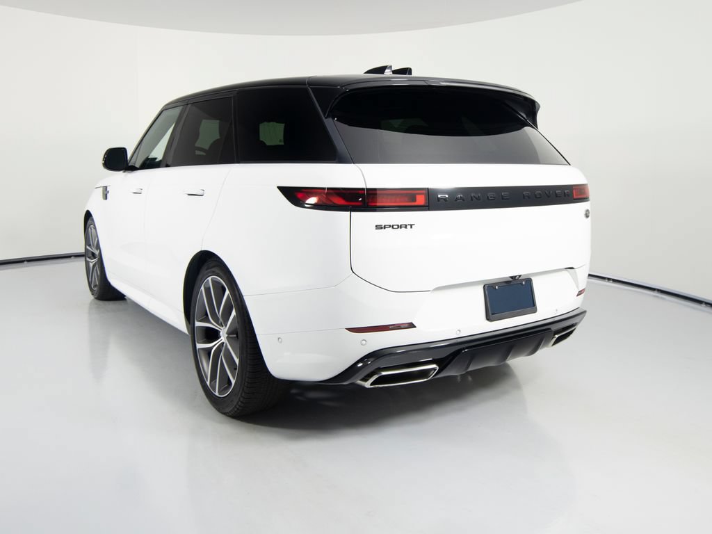 Used 2023 Land Rover Range Rover Sport SE Dynamic AWD/4WD image 3