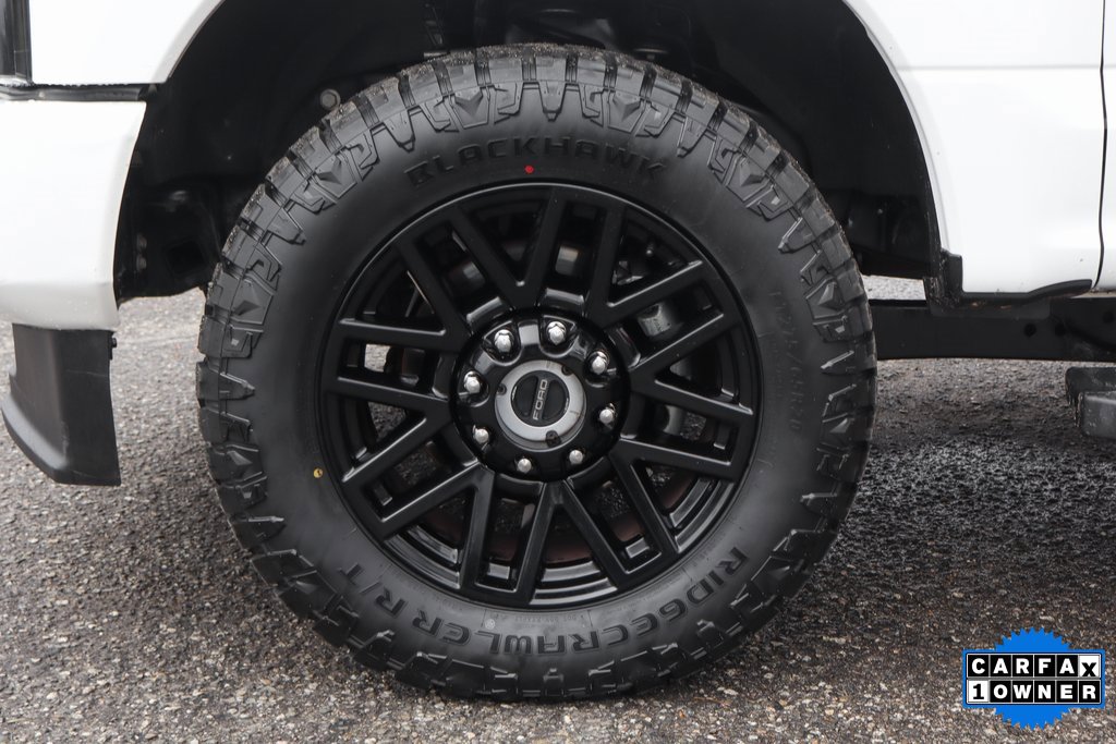 Used 2022 Ford F350 Lariat w/ Black Appearance Package image 46