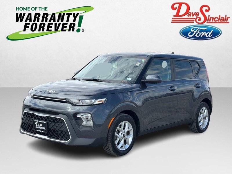 Used 2022 Kia Soul LX w/ Technology Package FWD image 1