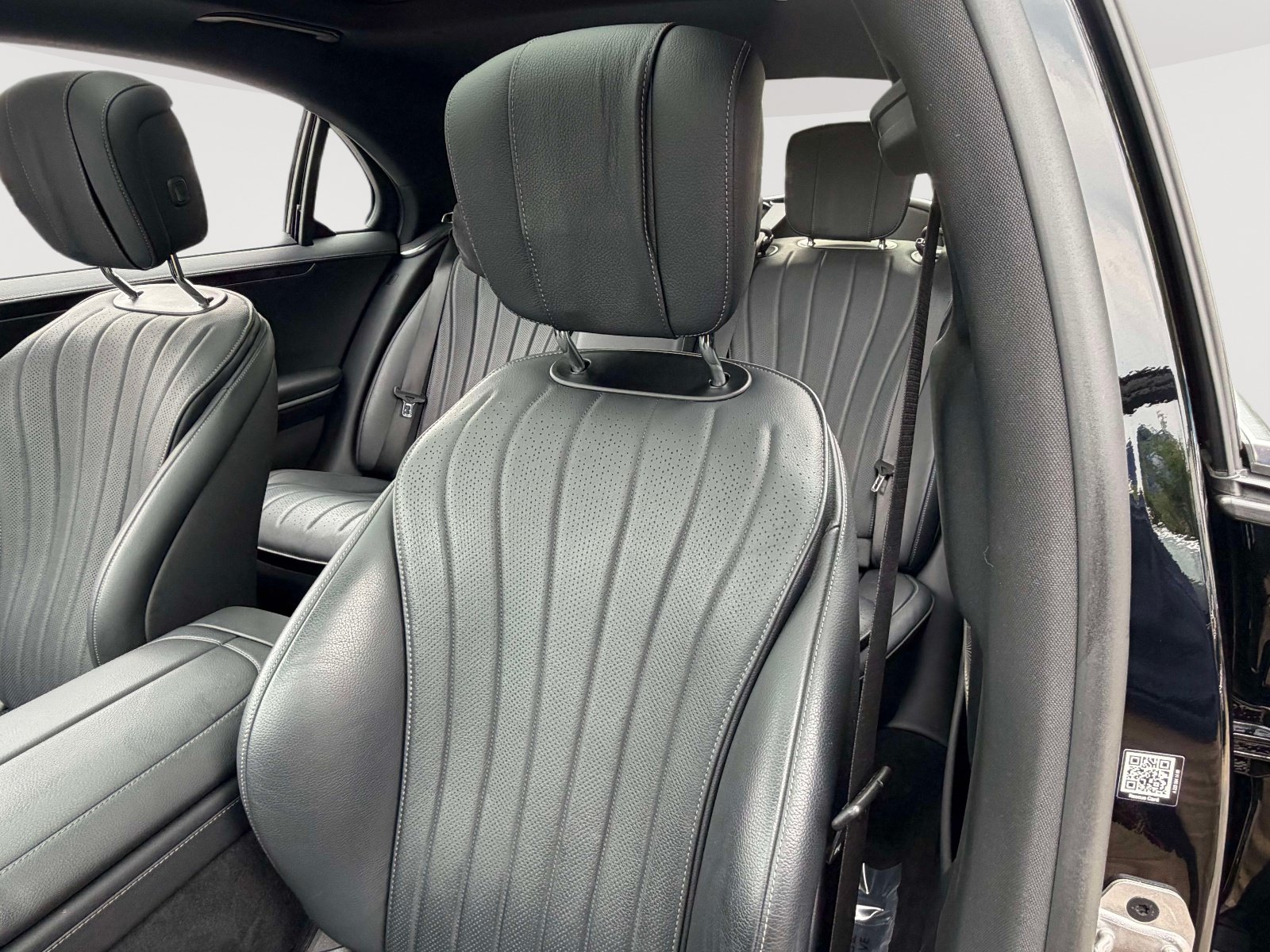 Used 2023 Mercedes-Benz S 500 4MATIC image 22