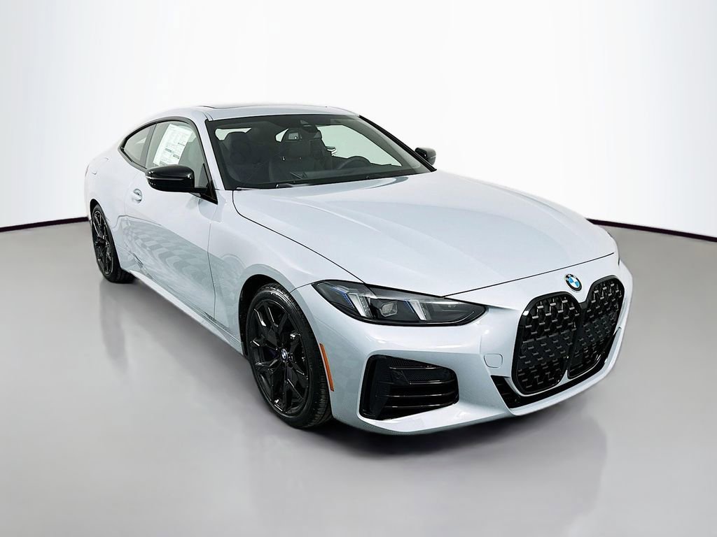 Used 2025 BMW 430i Coupe w/ M Sport Package image 3