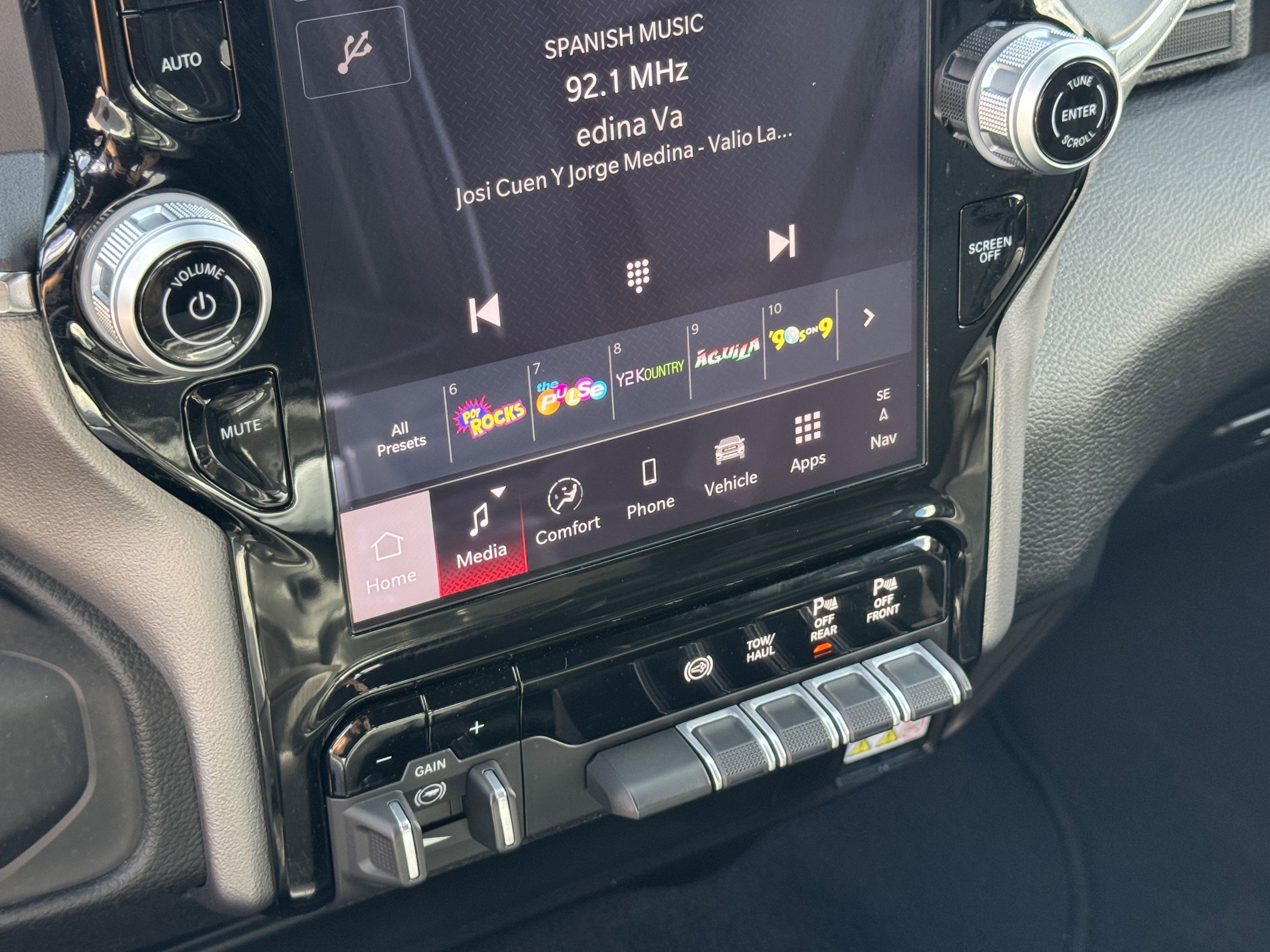 Used 2026 RAM 2500 Laramie image 20